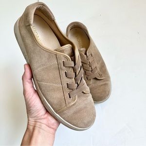 VIONIC Jean Suede Water Resistant Cupsole Sneakers Wheat Tan Brown Sz 8.5